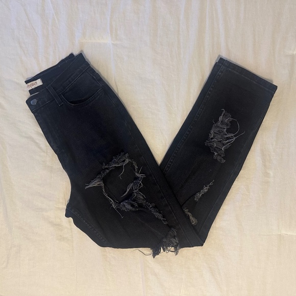 Ripped Mom Jeans - Picture 1 of 3
